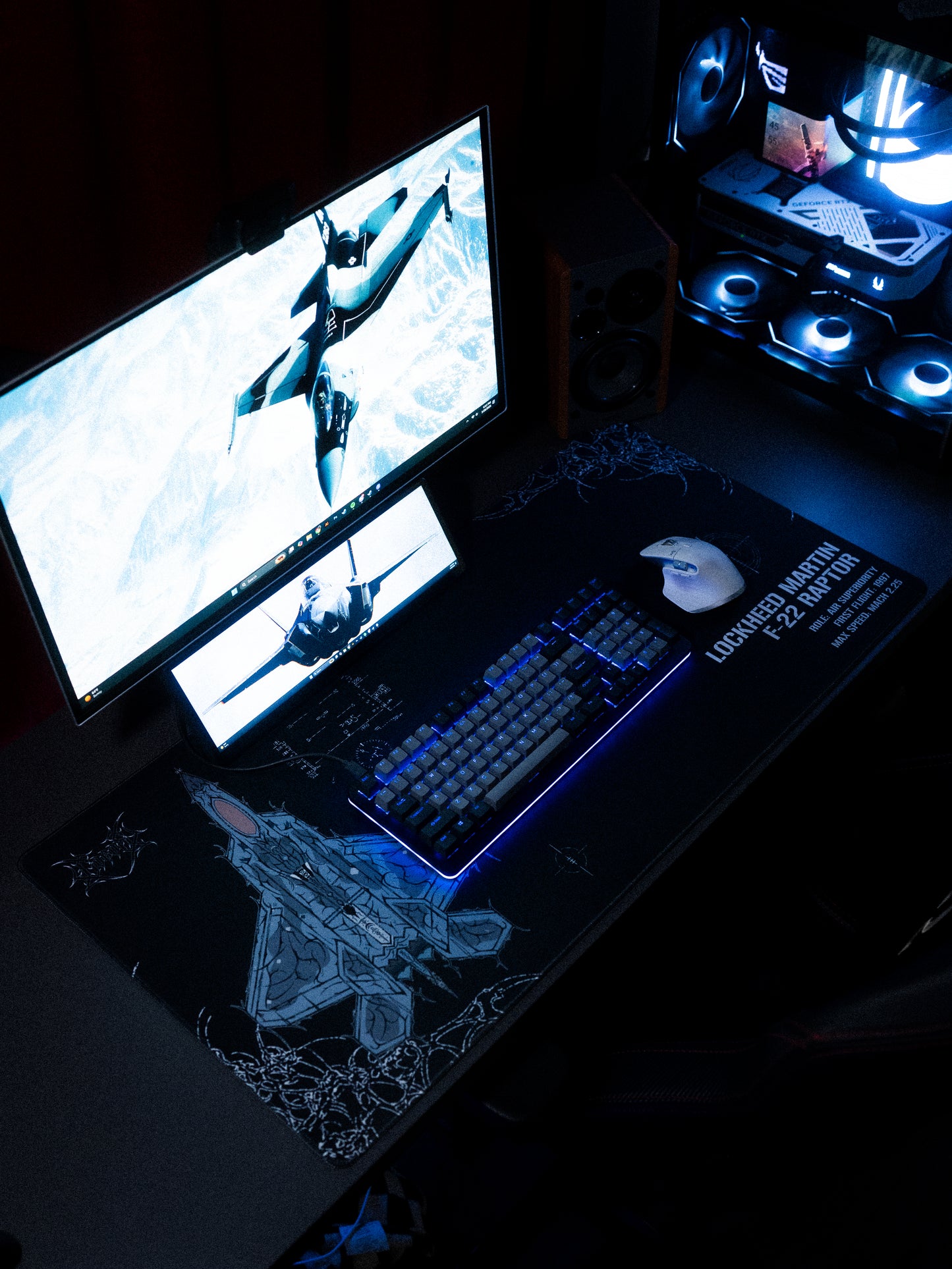 F-22 RAPTOR DESK MAT